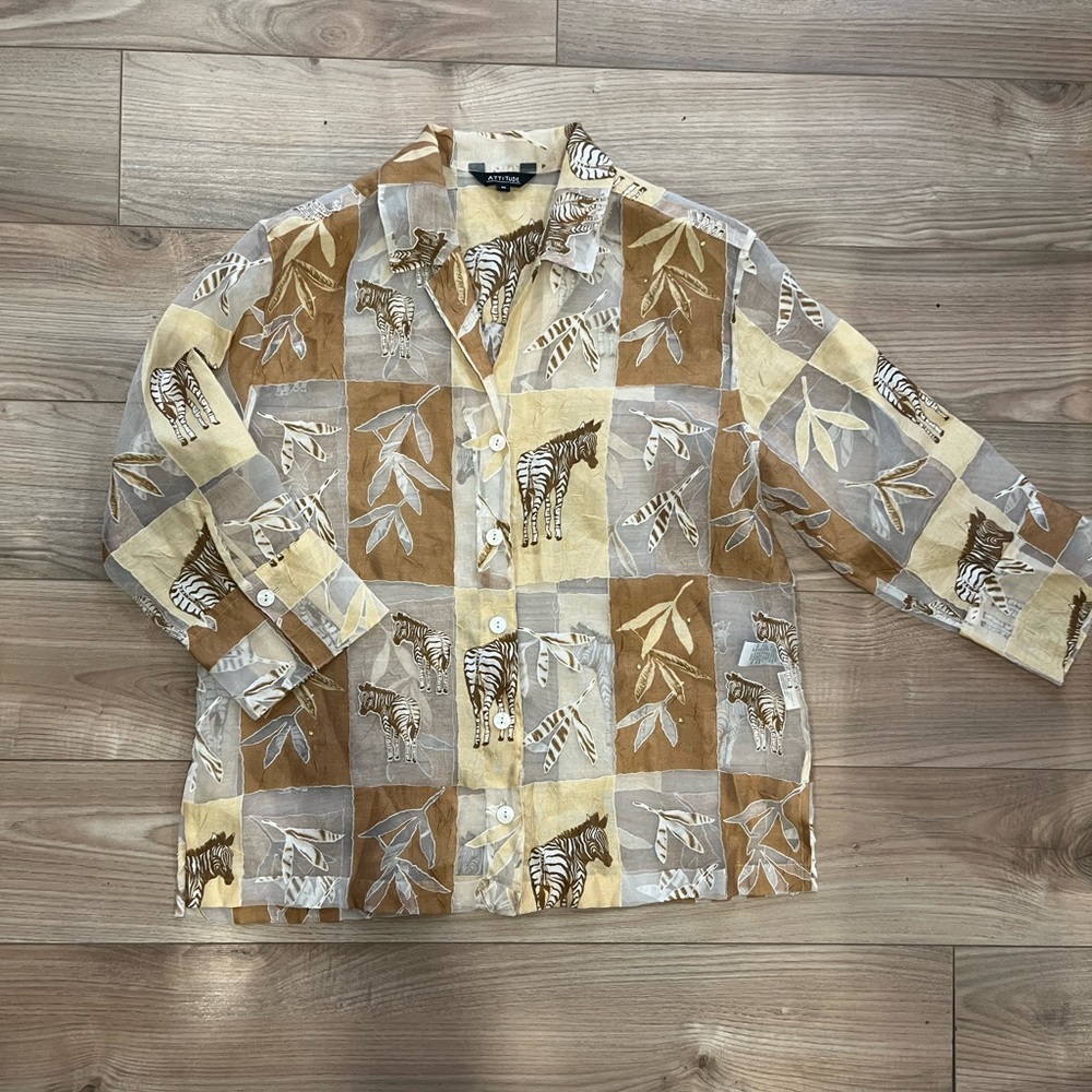 CLOSING SALE 
Vintage Sheer Horse Print Button-Up Brown Cream Equestrian Shirt